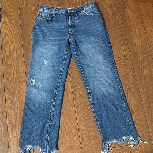 We The Free Denim - We The Free Blue Cropped Jeans with Frayed Hem